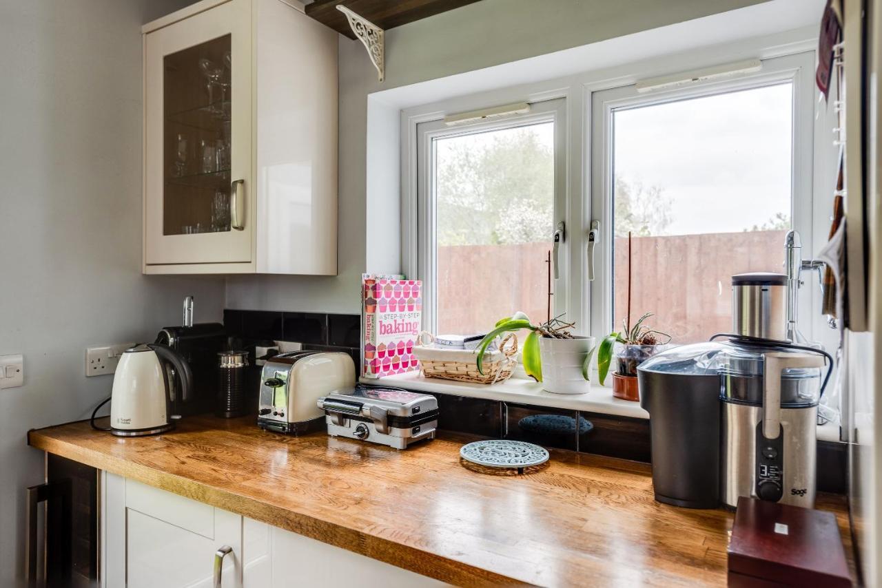 Orchard - 3 Bedroom House Headington & Parking & Garden Oxford Exterior foto